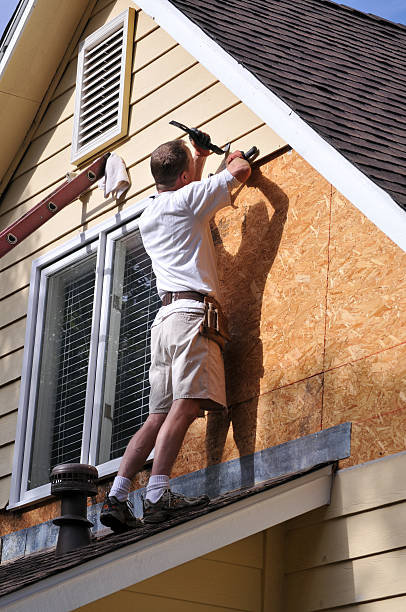 Best Property Management Cleanouts  in Corona, CA